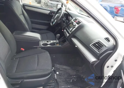 2015 Subaru Outback 2.5I Premium z USA, uszkodzony, nr VIN 4S4BSBEC9F3261809